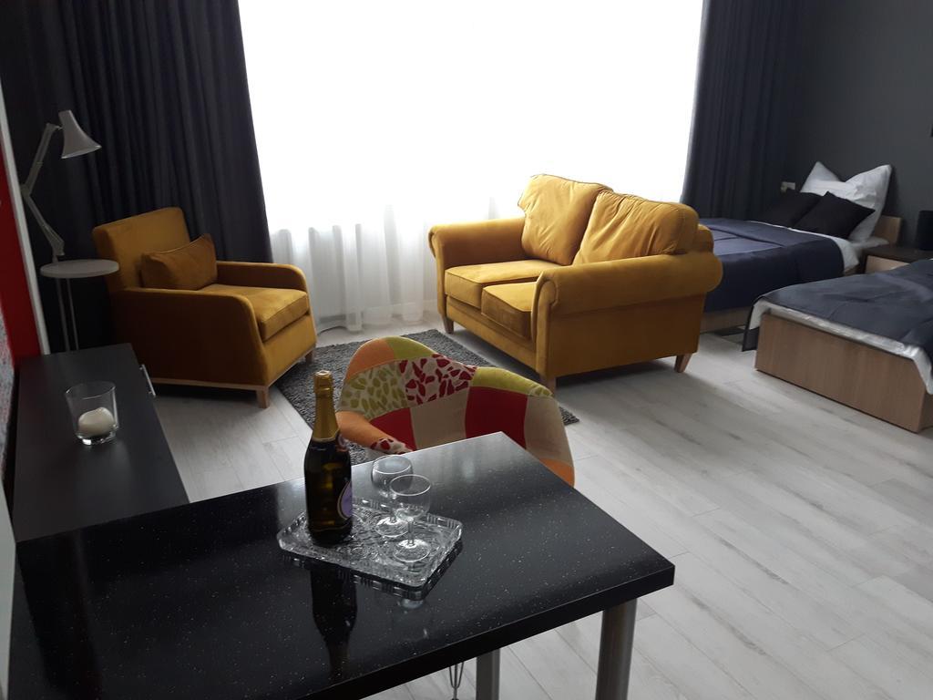 Apartamenty Centrum Krawiecka Zielona Góra Dış mekan fotoğraf