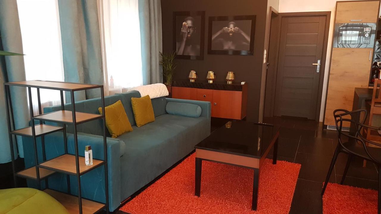 Apartamenty Centrum Krawiecka Zielona Góra Dış mekan fotoğraf